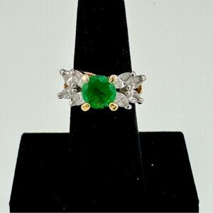 Vintage EDCO 925 Sterling Silver Cocktail Ring Emerald Green and Silver size 6
